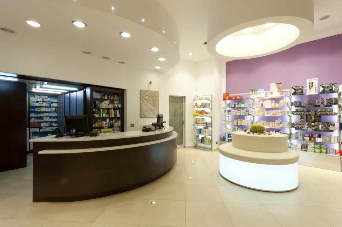 01 Farmacia Adamo