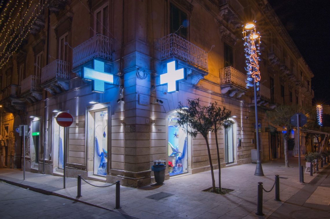 02 Farmacia Valvo